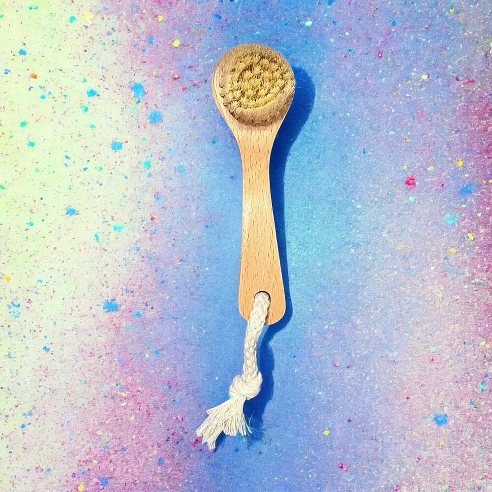 DAILY CONCEPTS Daily Facial Dry Brush MSRP $20 Brand New In Box